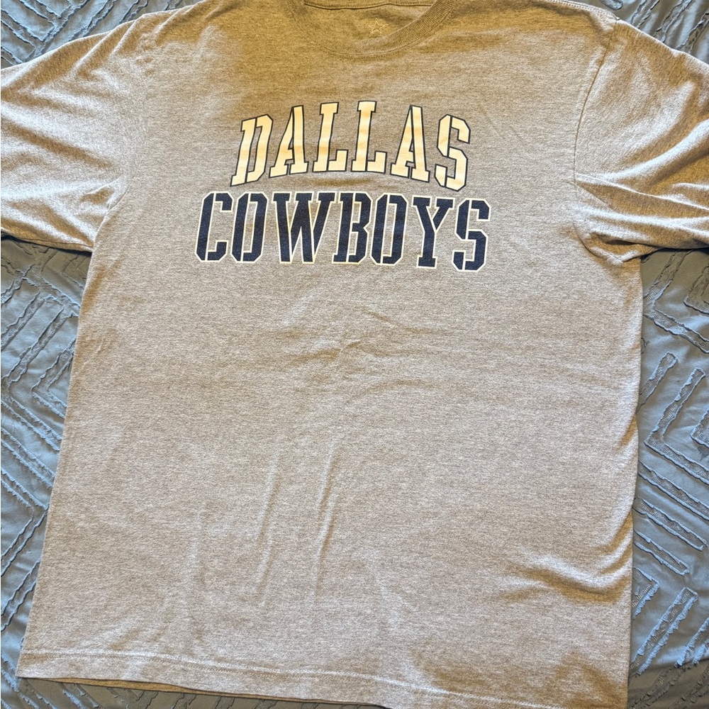 Dallas Cowboys Gray T-Shirt Size.Large
